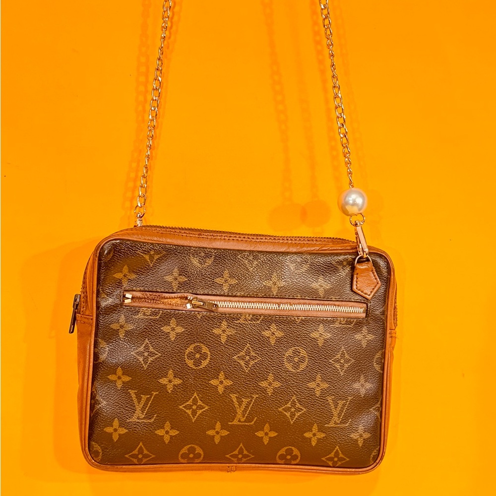 Louis Vuitton Tan and Brown Monogram Crossbody Bag